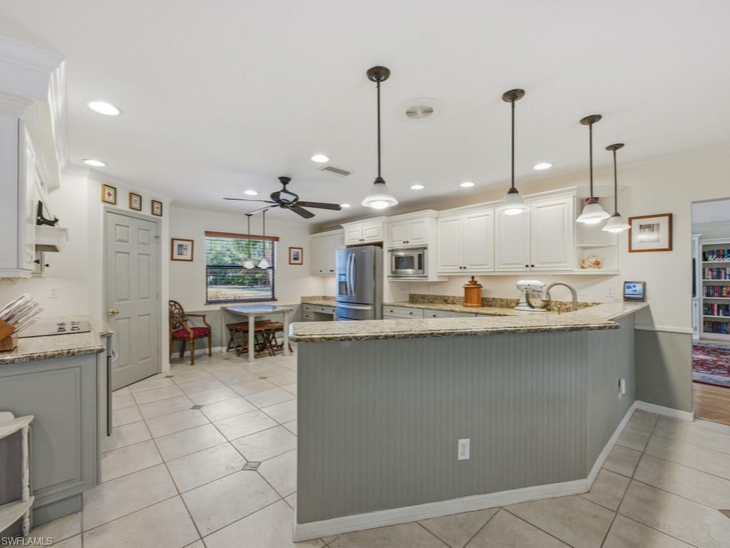 LIVINGSTON WOODS - Residential