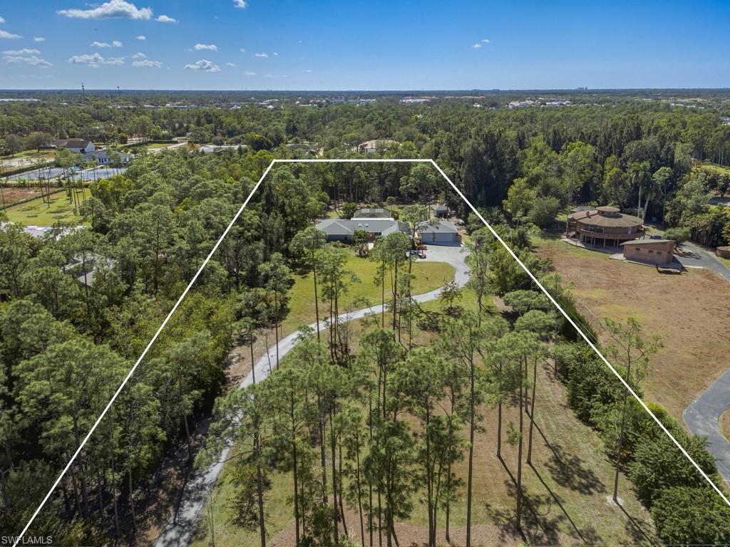 LIVINGSTON WOODS - Residential