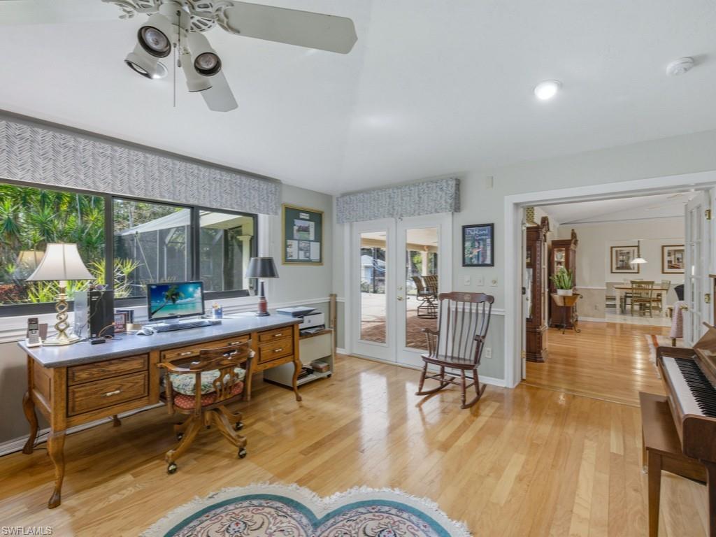 LIVINGSTON WOODS - Residential