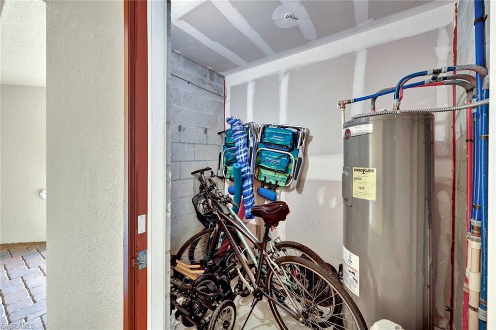 BONITA NATIONAL GOLF AND COUNTRY CLUB - Residential