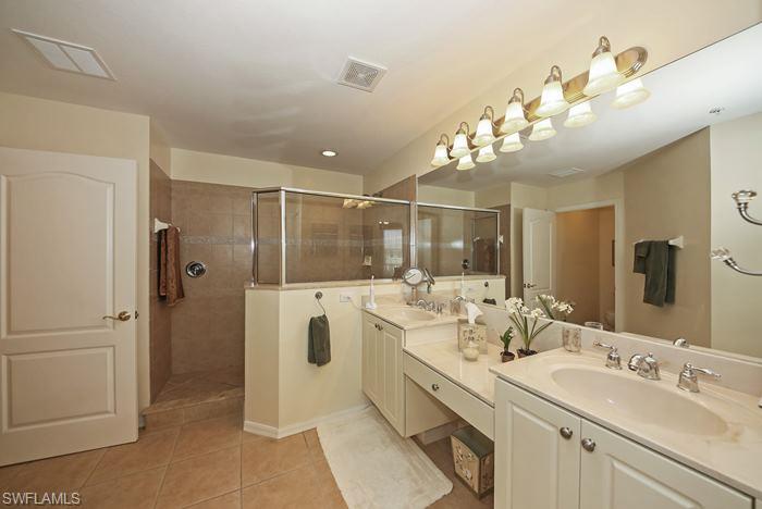 PEBBLE BEACH - Residential