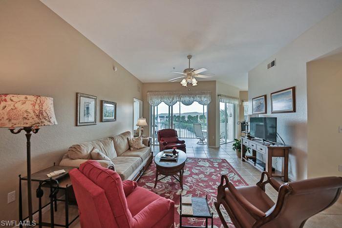 PEBBLE BEACH - Residential