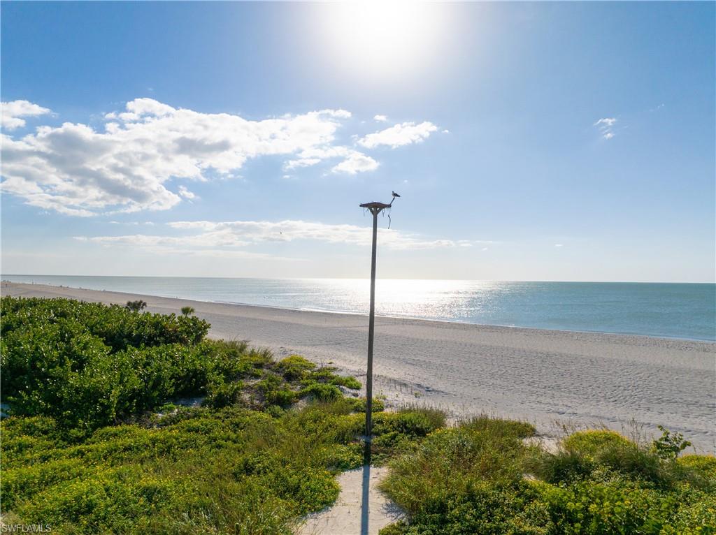 GULF BEACH VILLAS - Residential