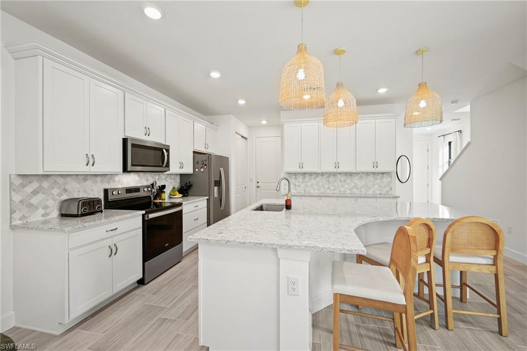 SONOMA OAKS - Residential Lease