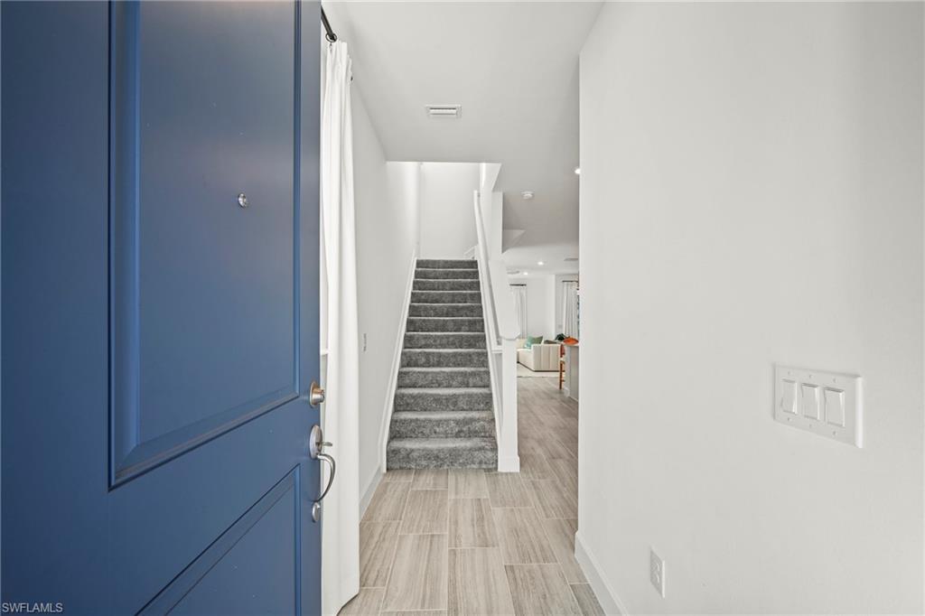 SONOMA OAKS - Residential Lease