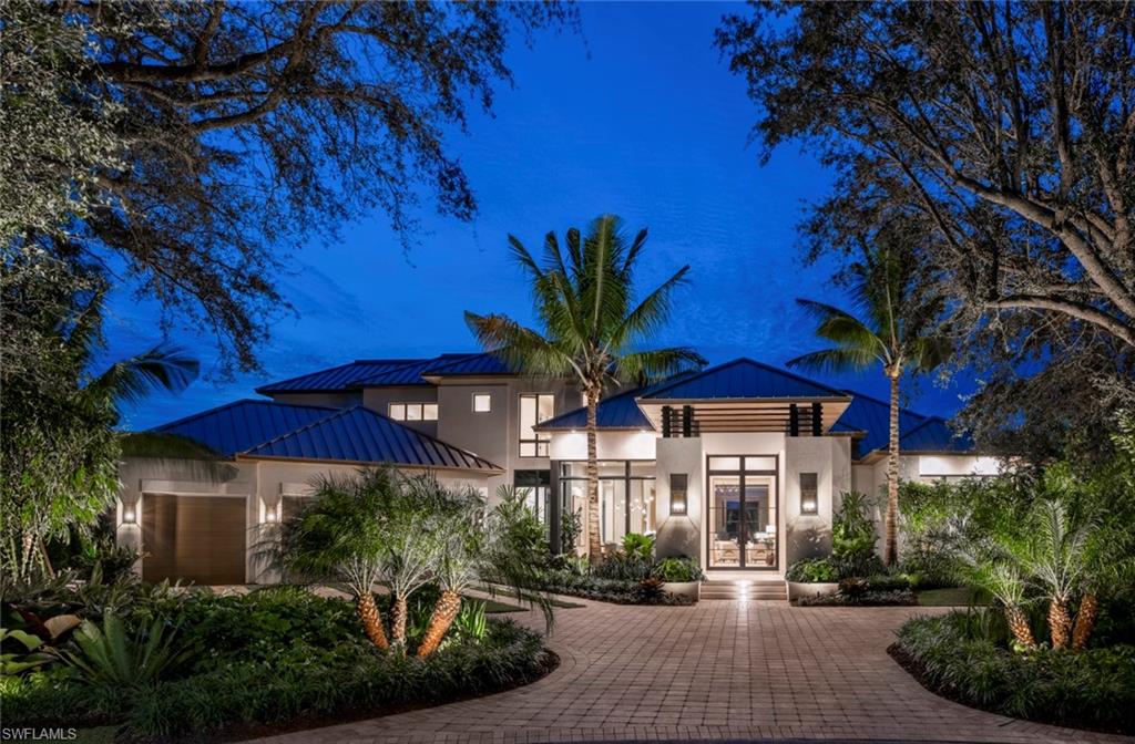 PELICAN BAY WOODS - Residential