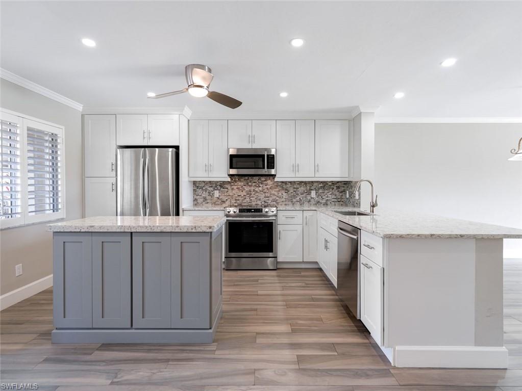 VILLAGES AT EMERALD LAKES - Residential