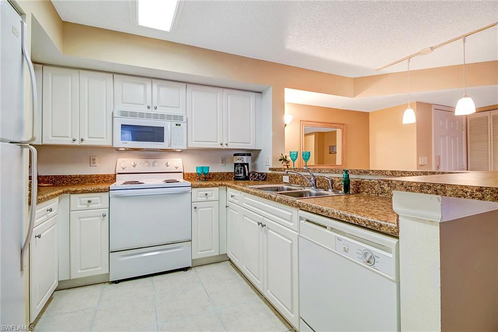 THE ENCLAVE AT NAPLES - Residential