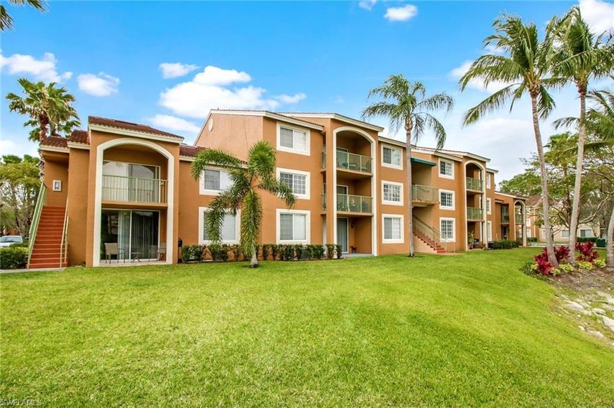 2 bedroom, 2 bath condo in the highly desirable neighborhood of The Enclave of Naples. This cozy condo has everything you need to feel right at home, including a new A/C to keep you cool on those wonderfully warm Naples summer days. Resort style amenities including a gorgeous community pool and spa, clubhouse, top of the line fitness center, community center, tennis courts and BBQ area. The Enclave is super secure gated community close to everything there is to do in Naples. Close to shopping, I-75 and restaurants. The Naples beach and Pier is just minutes away.