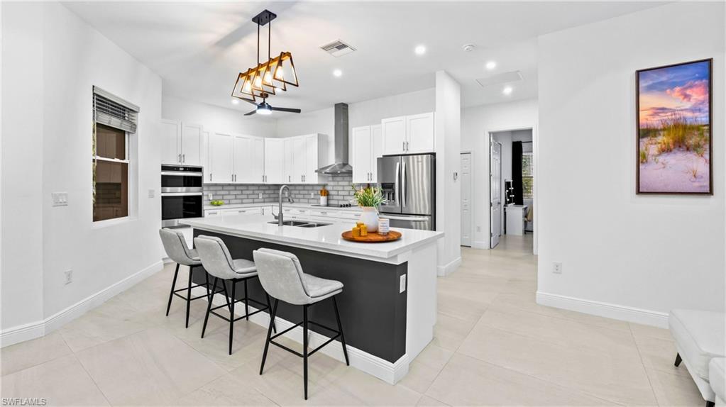 GOLDEN GATE ESTATES - Residential