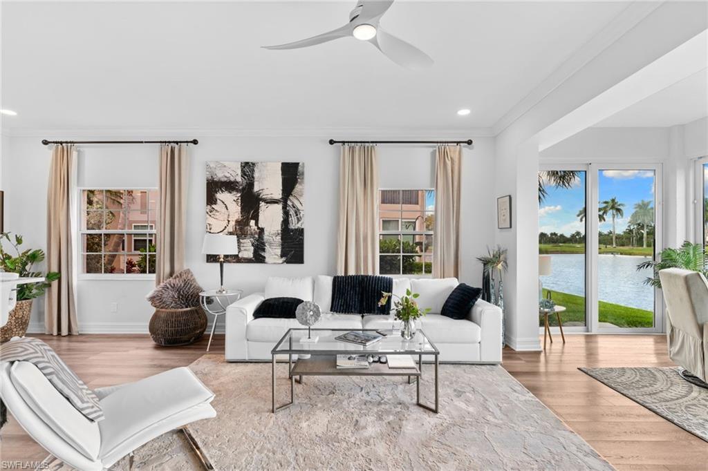 SPINNAKER POINTE - Residential