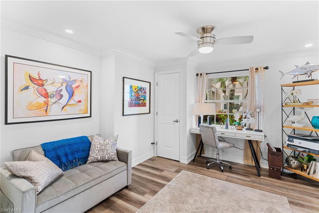 SPINNAKER POINTE - Residential