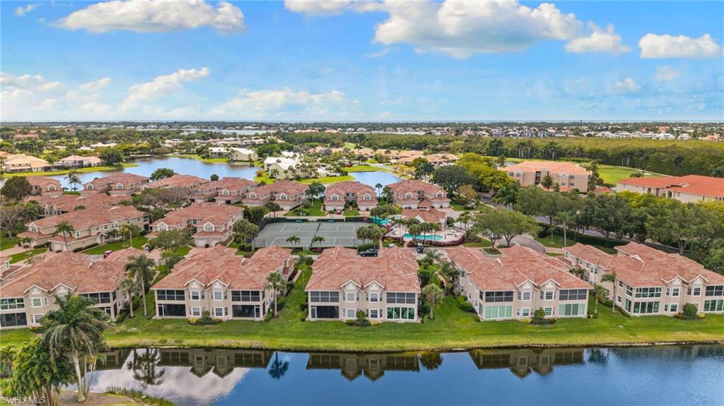 SPINNAKER POINTE - Residential