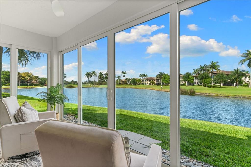 SPINNAKER POINTE - Residential