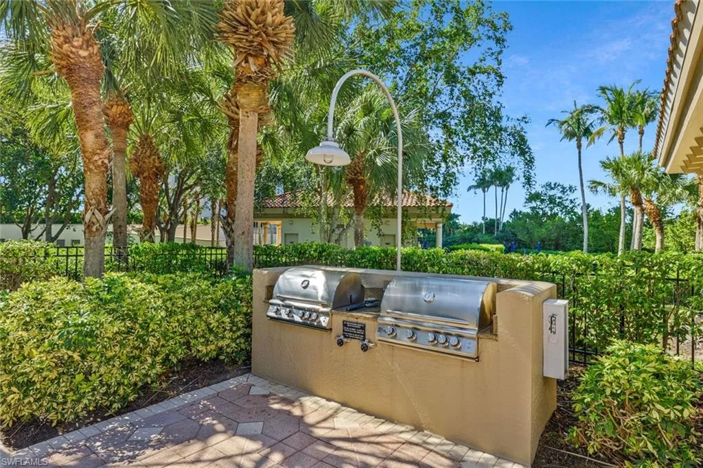 Bonita Springs, Florida 34134, United States, 2 Bedrooms Bedrooms, ,3 BathroomsBathrooms,Residential,Active,107393