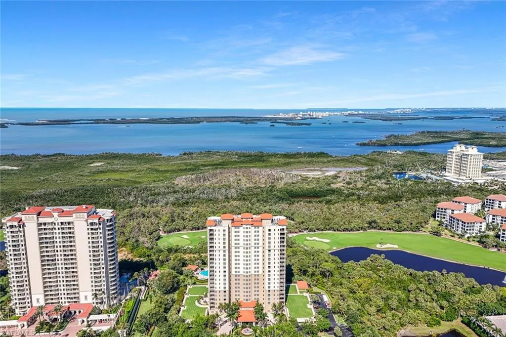 Bonita Springs, Florida 34134, United States, 2 Bedrooms Bedrooms, ,3 BathroomsBathrooms,Residential,Active,107393