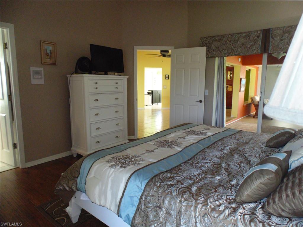 DEL VERA COUNTRY CLUB - Residential Lease