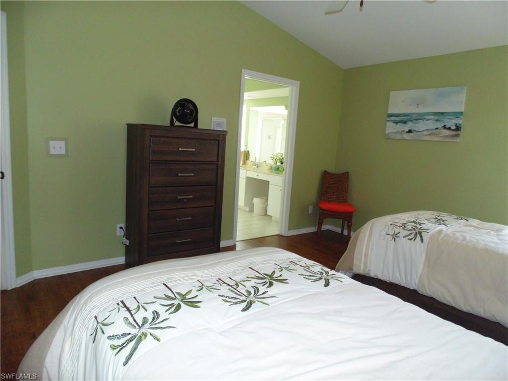 DEL VERA COUNTRY CLUB - Residential Lease