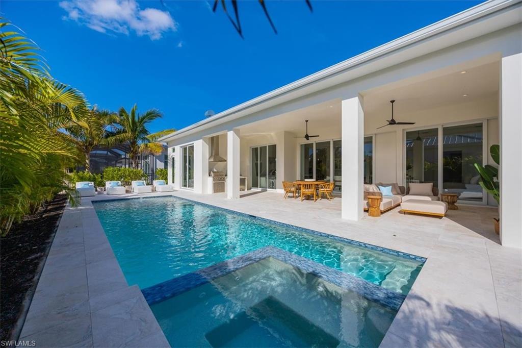 COCONUT LANDING - Residential