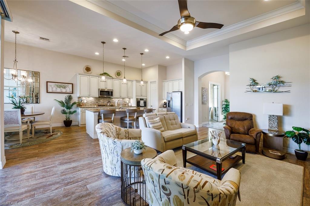 WILLOW RIDGE - Residential