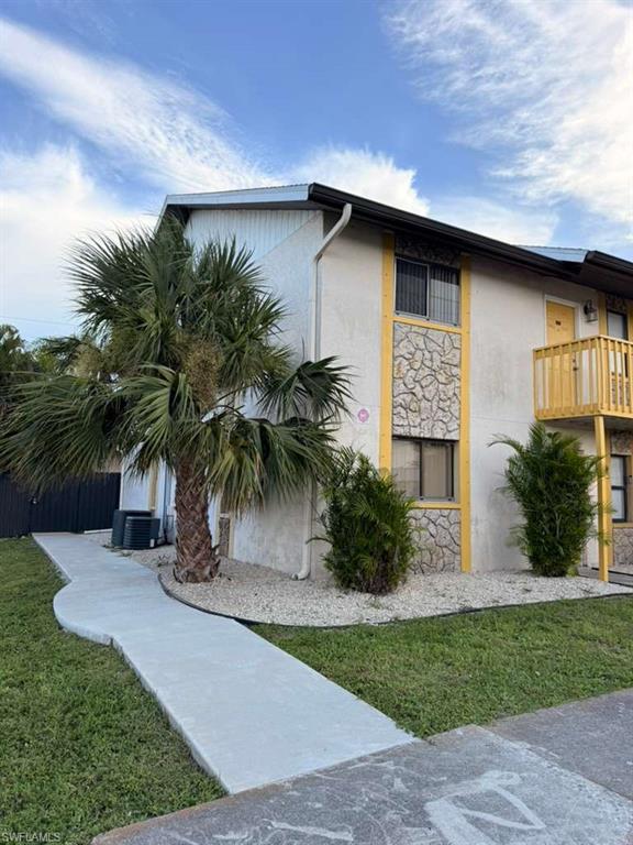 CAPE CORAL - Residential Lease