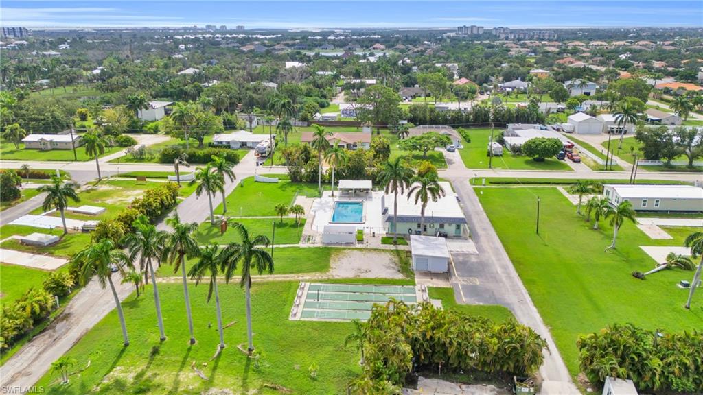 PLANTATION ESTATES MOBILE HOME - Residential