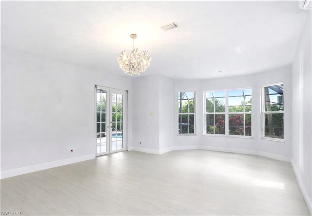 SATURNIA LAKES - Residential