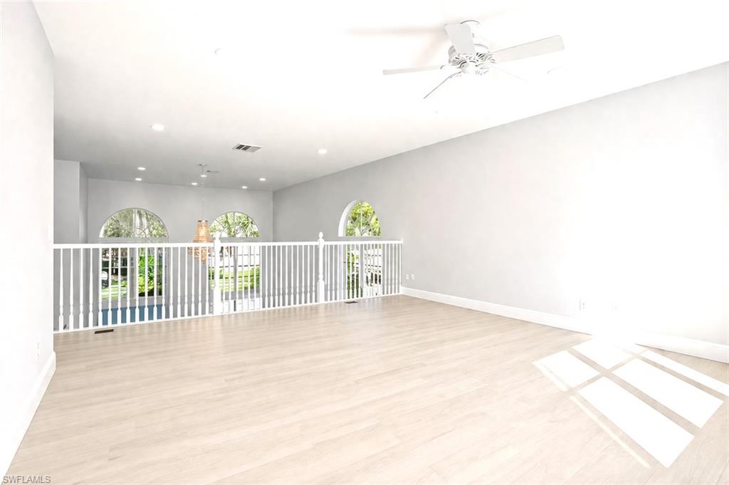 SATURNIA LAKES - Residential