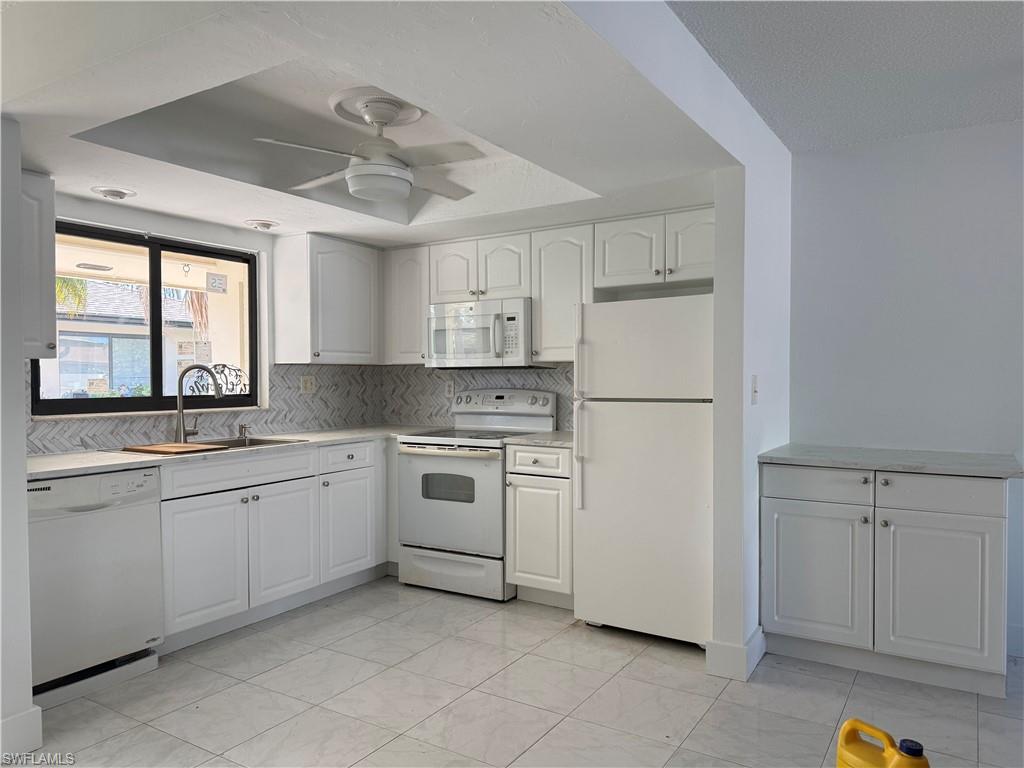 CAPE CORAL - Residential Lease