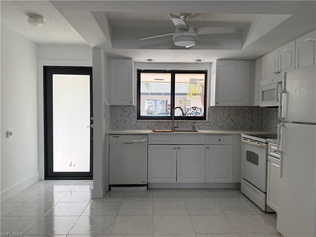 CAPE CORAL - Residential Lease