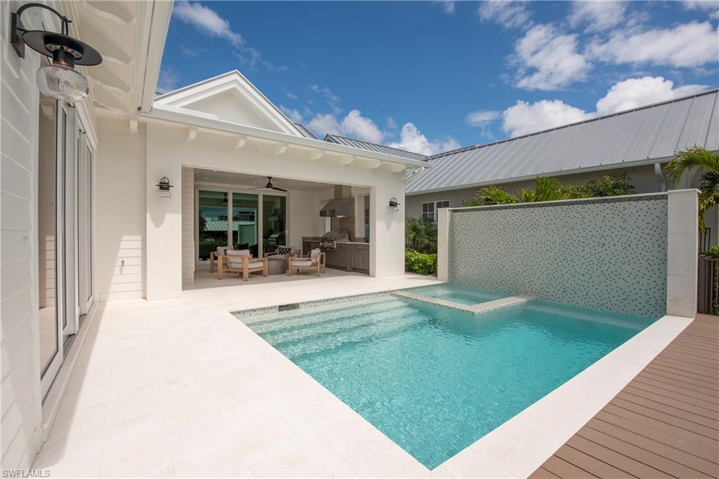 MANGROVE BAY - Residential