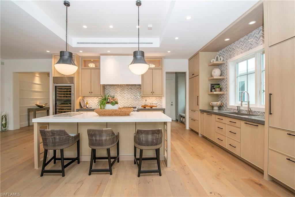 MANGROVE BAY - Residential