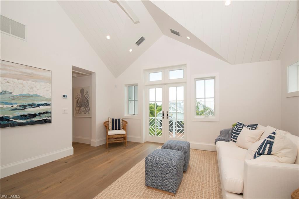 MANGROVE BAY - Residential