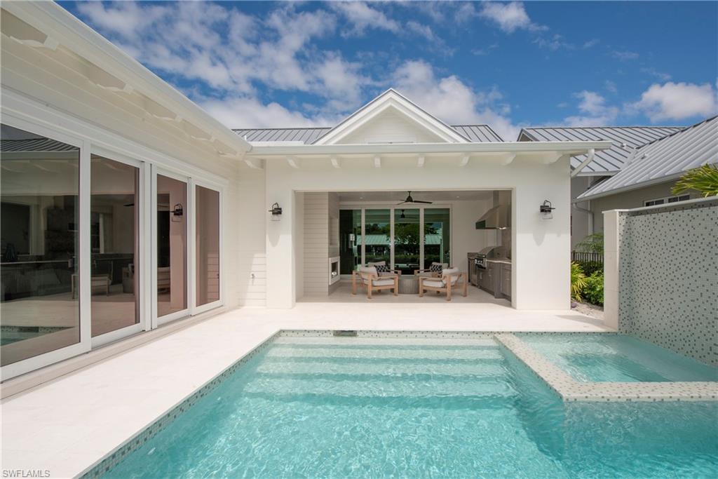 MANGROVE BAY - Residential