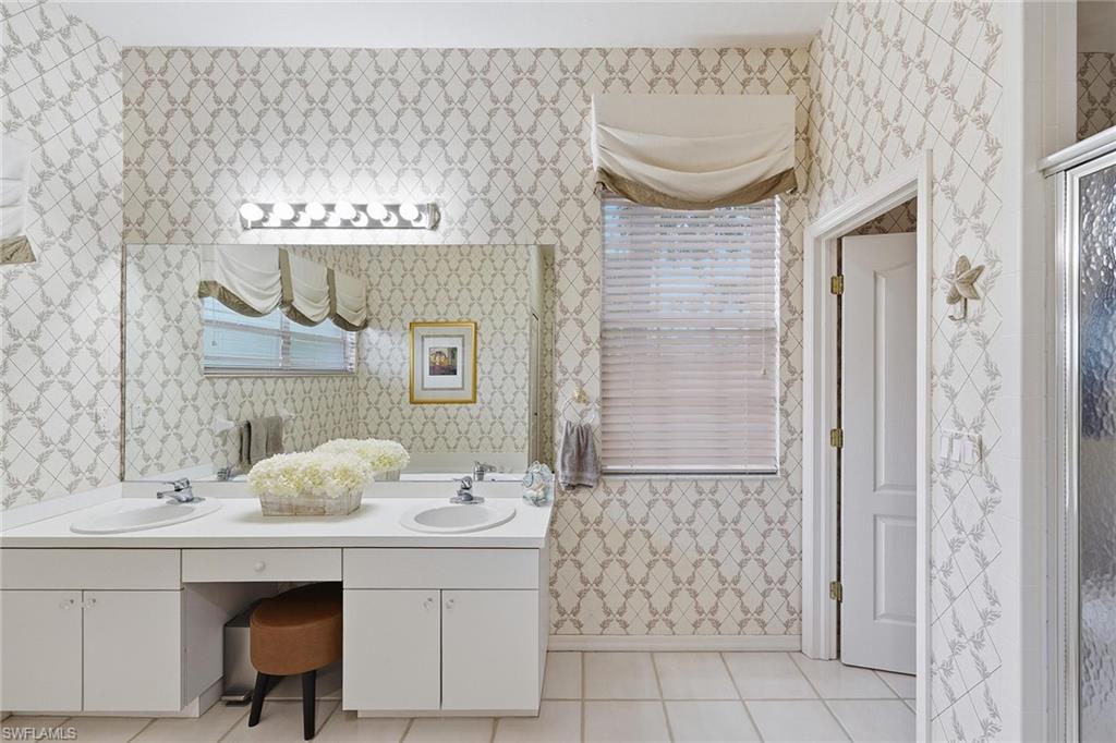 PELICAN LANDING - Residential Lease