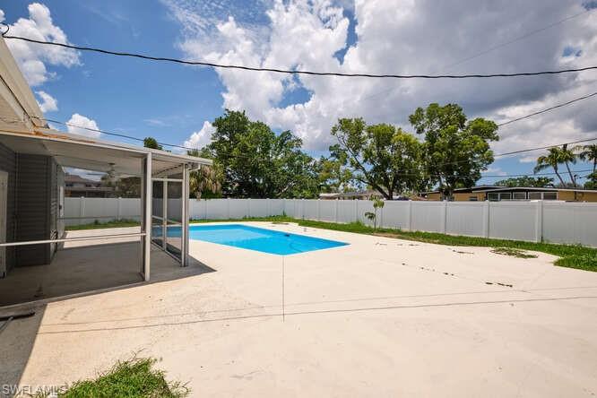 DELEON TERRACE - Residential