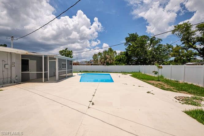 DELEON TERRACE - Residential