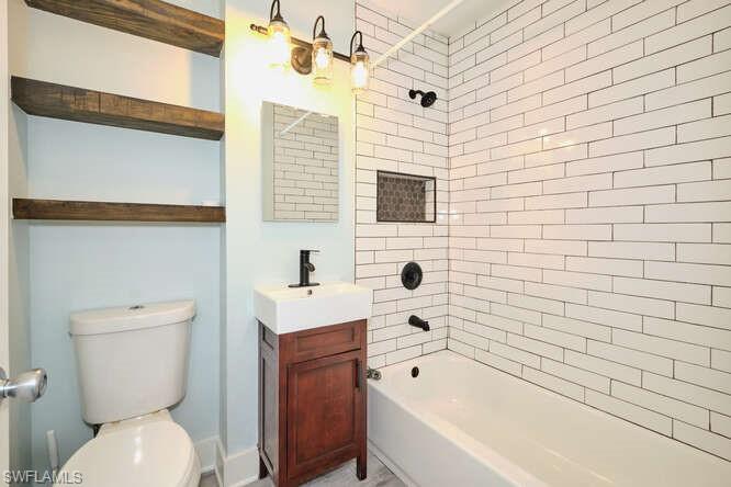 DELEON TERRACE - Residential