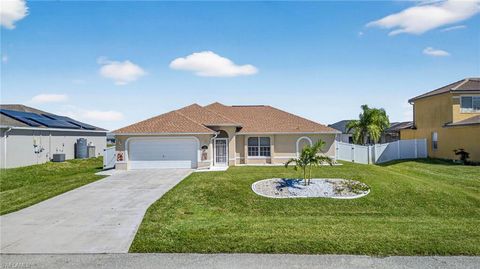 1633 NW 37th PL CAPE CORAL FL 33993