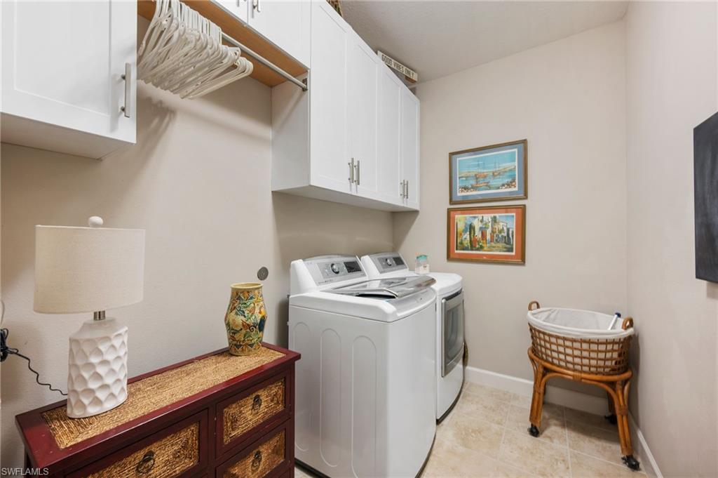 SANDOVAL - Residential