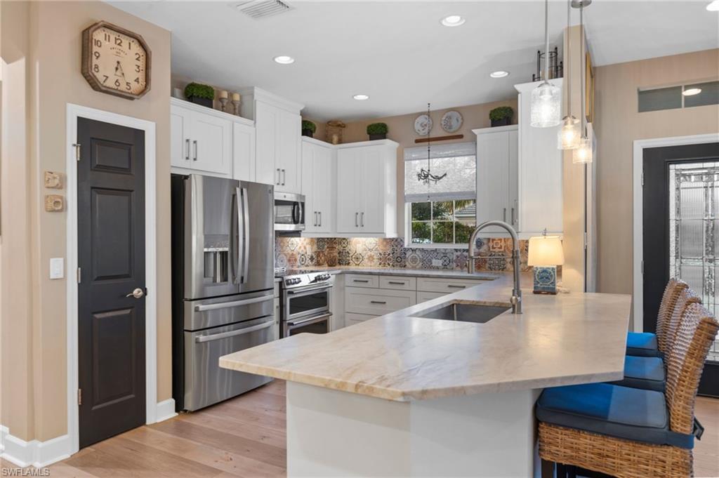 SANDOVAL - Residential