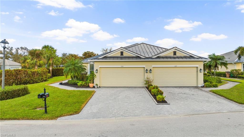 SANDOVAL - Residential