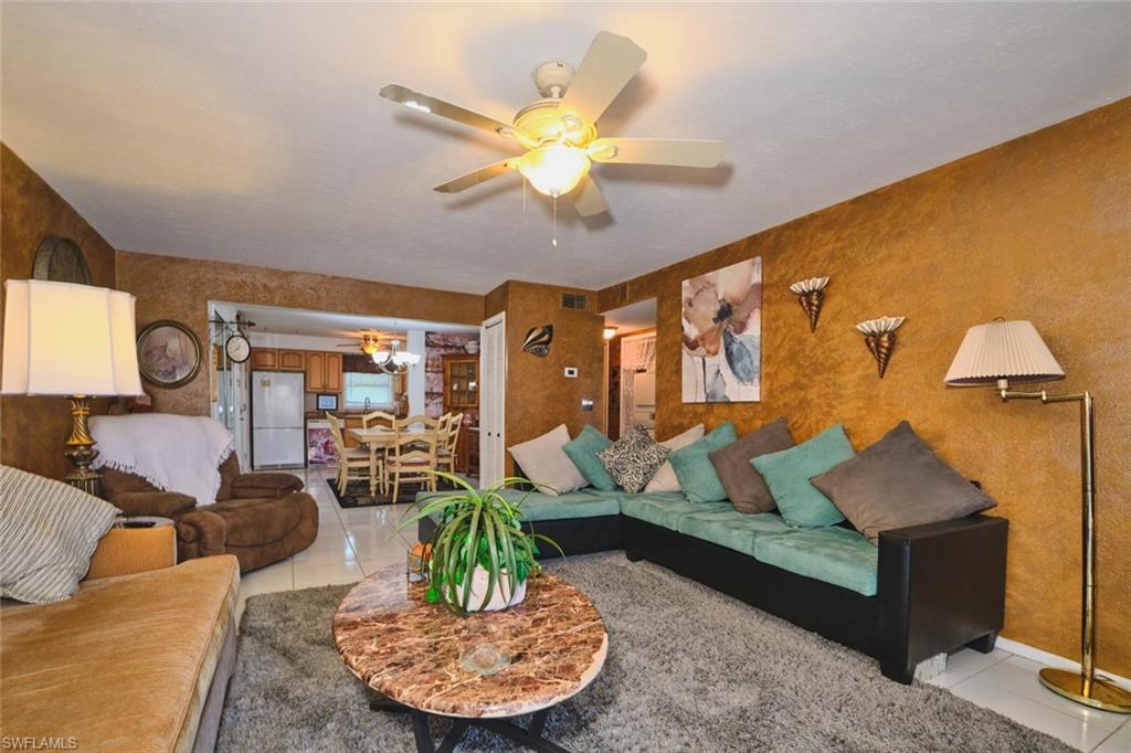 REGENCY CONDO - Residential