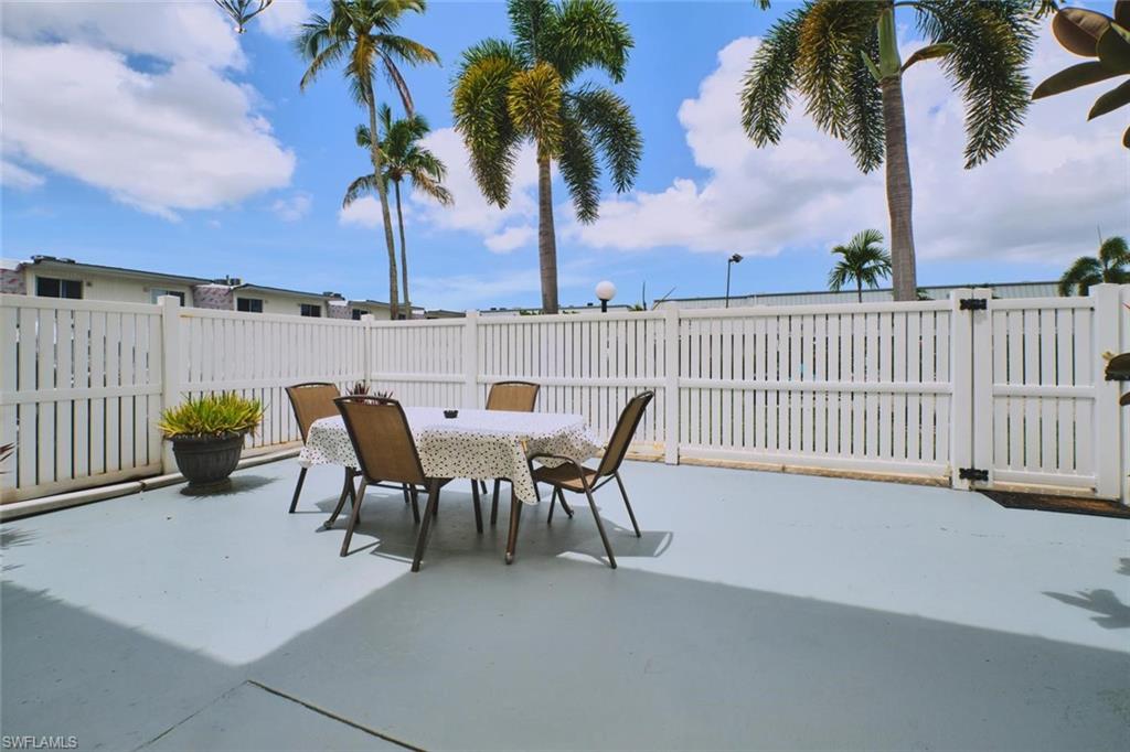 REGENCY CONDO - Residential