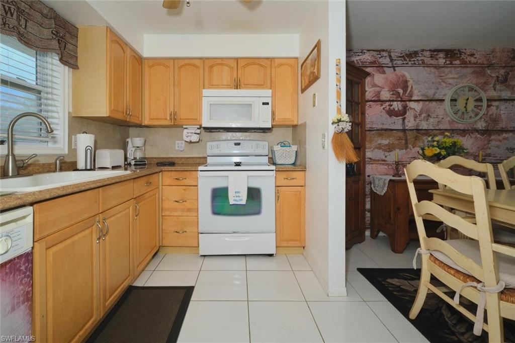 REGENCY CONDO - Residential