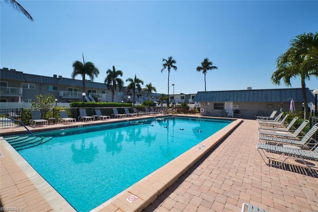 REGENCY CONDO - Residential