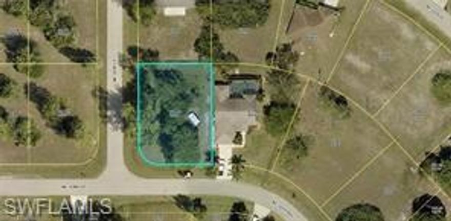Build your dream home right here on this centrally located NE Cape Coral corner lot. The area is convenient to restaurants, schools, shopping.