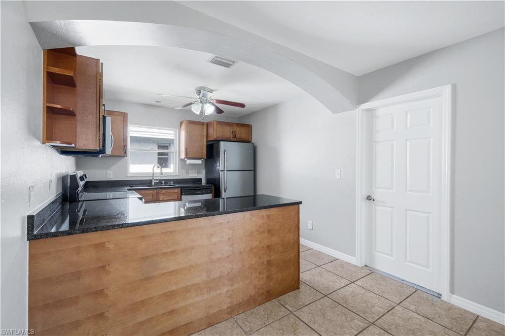 SOUTH POINTE SOUTH - Residential