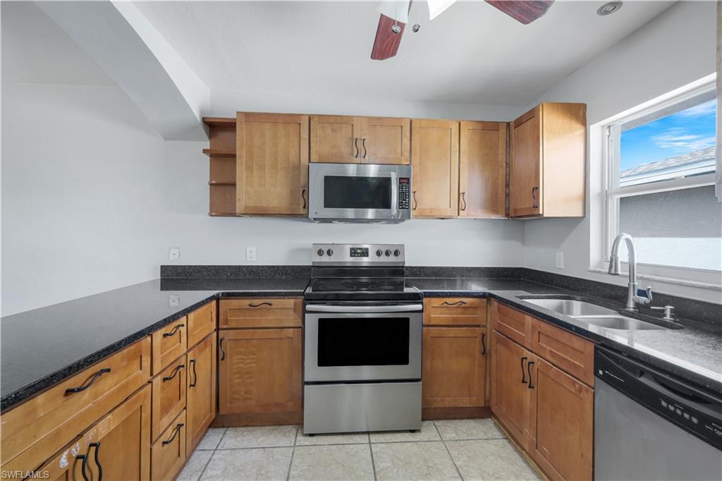 SOUTH POINTE SOUTH - Residential