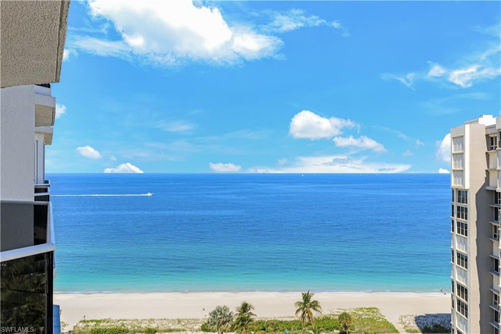 4041 Gulf Shore BLVD NW 405